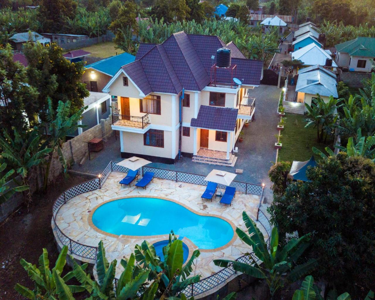 Rayan Apartments & Safaris 아루샤 외부 사진